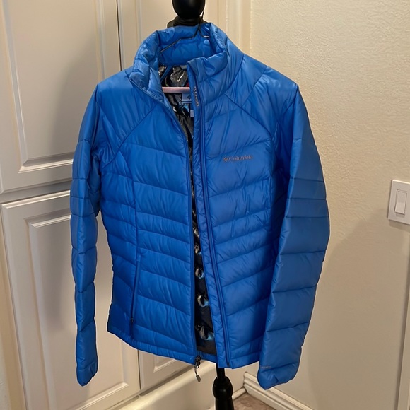 Columbia Jackets & Blazers - Columbia Woman’s Medium jacket-Blue